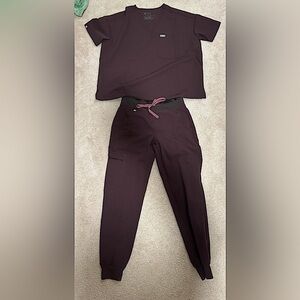 Figs Espresso Jogger & 1 Pocket (boxy/“cropped”) Top